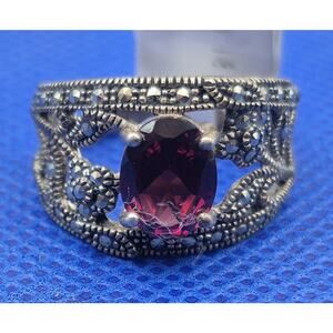 BJJ Ring Red Garnet Rhodium Over 925 Silver Flower Motif Size 7.5 NEW